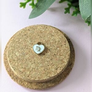 VIRGO  Heart Zodiac Pendant - Brand New